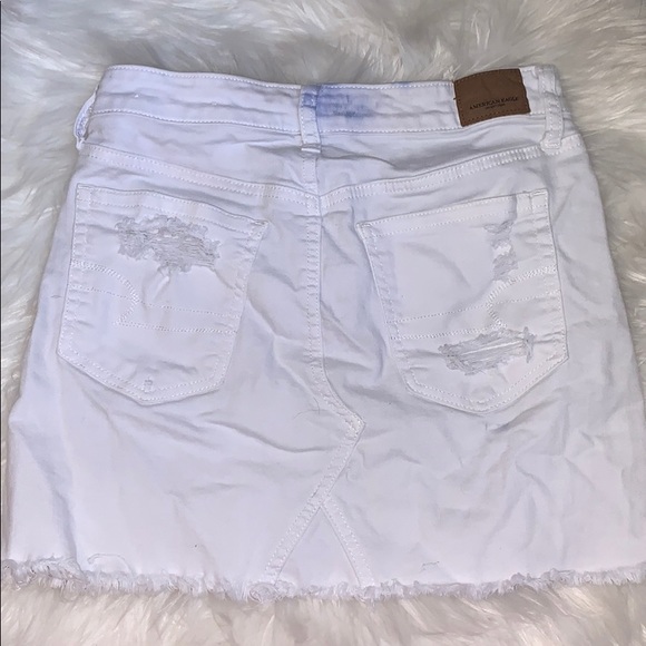 American Eagle white denim distressed skirt - Picture 2 of 2